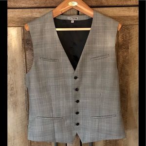 Express men’s vest.